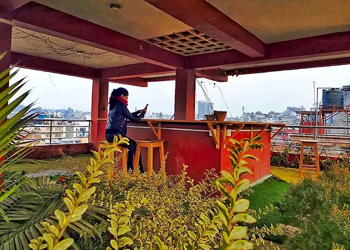 Darwin 2* Kathmandu