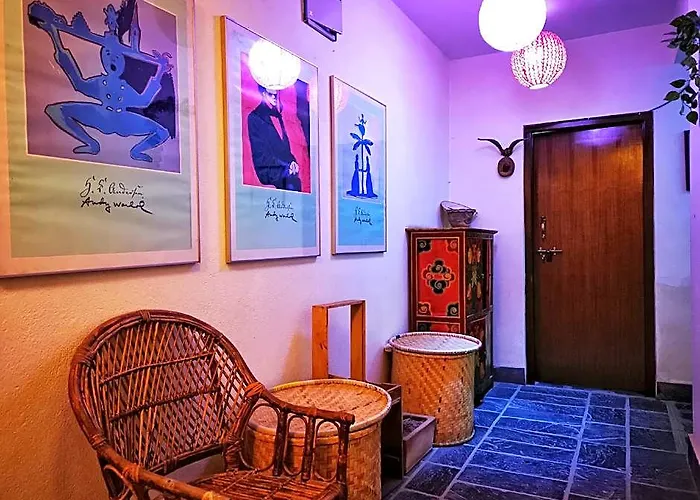 Darwin Hotel 2*