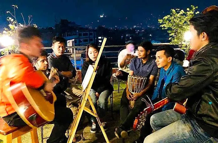 Darwin 2* Kathmandu